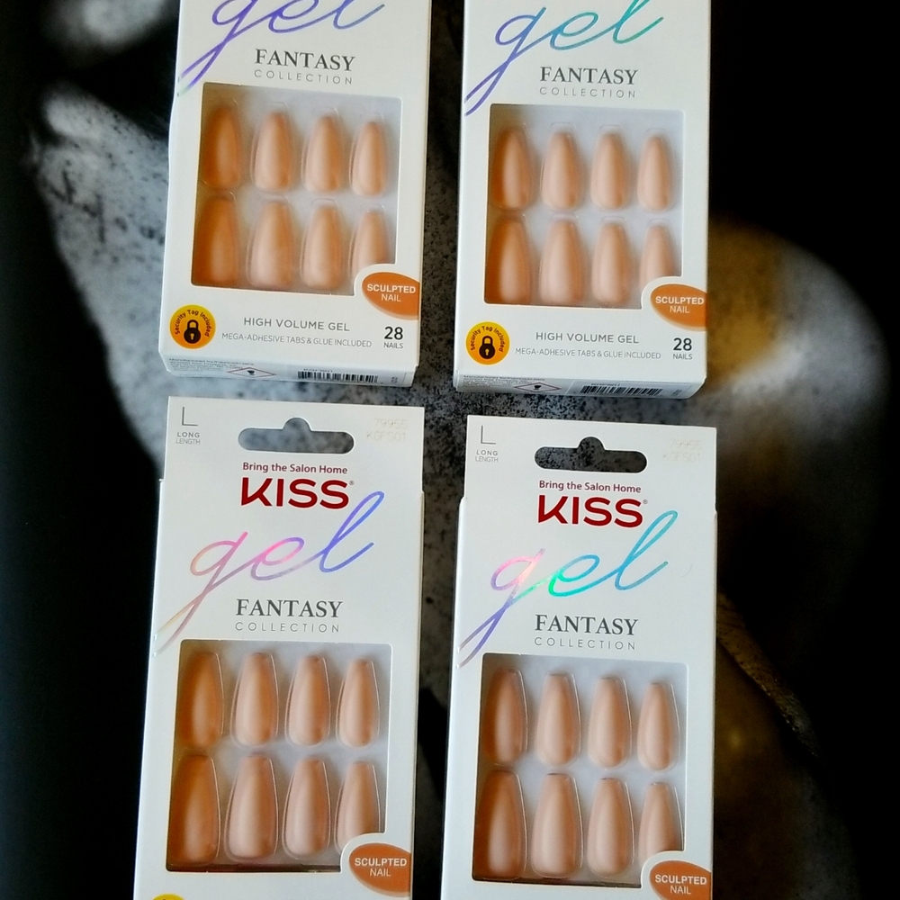 Sculpted Gel press On Nails- Set Of 4